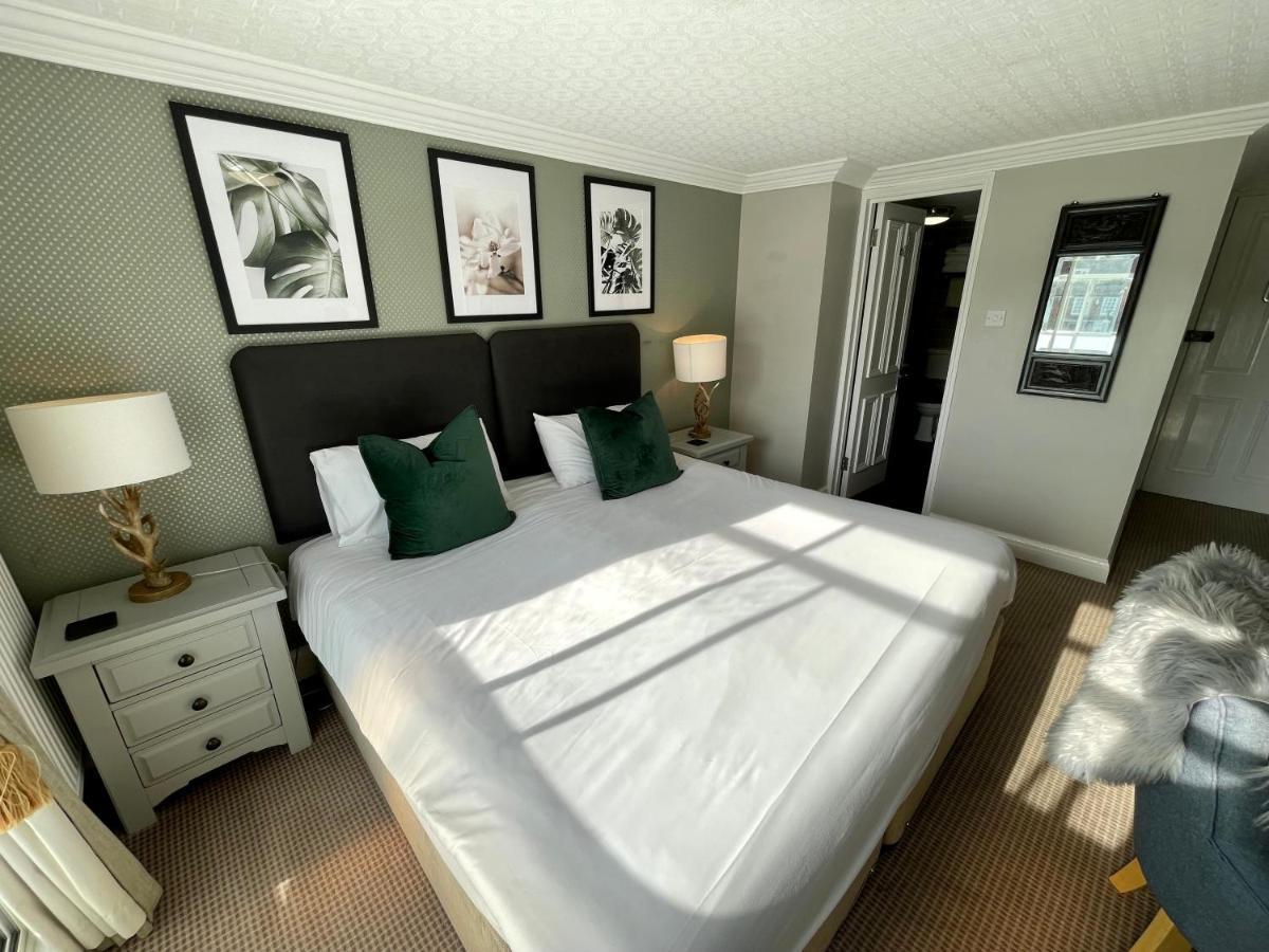 באטל The Abbey Hotel מראה חיצוני תמונה