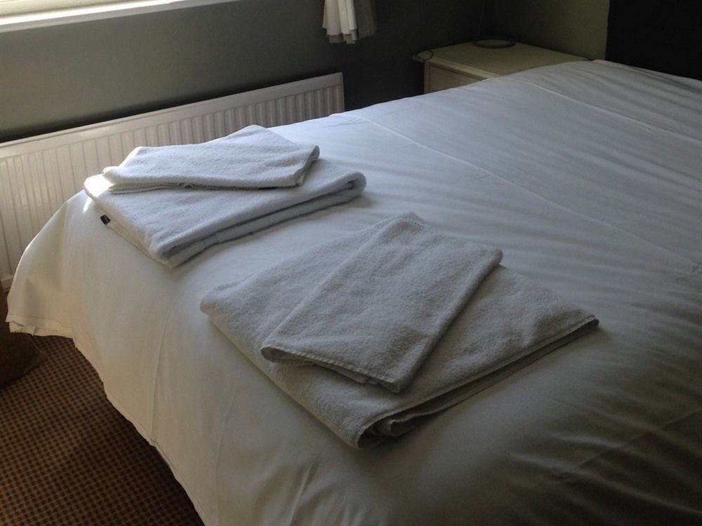 באטל The Abbey Hotel מראה חיצוני תמונה